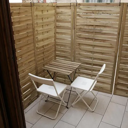 La Raja Apartment